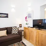 Santana Cosy Flat * Lisboa