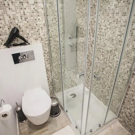 דירה Cosy Tiles House