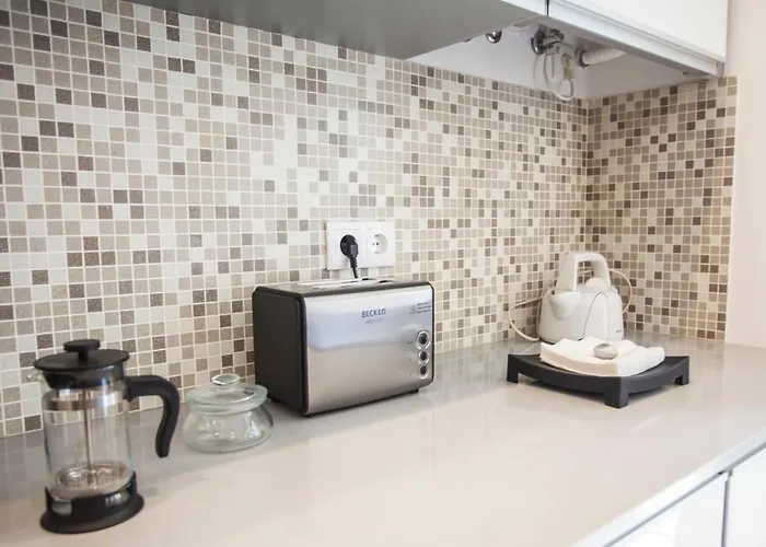 Cosy Tiles House *